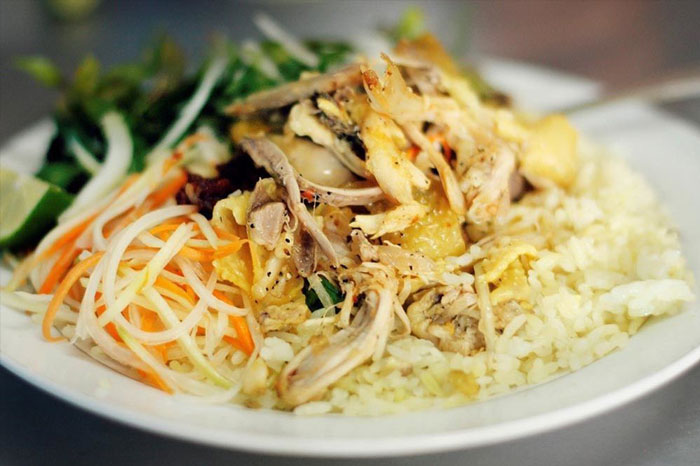 vietnamese cuisine com ga hoi an
